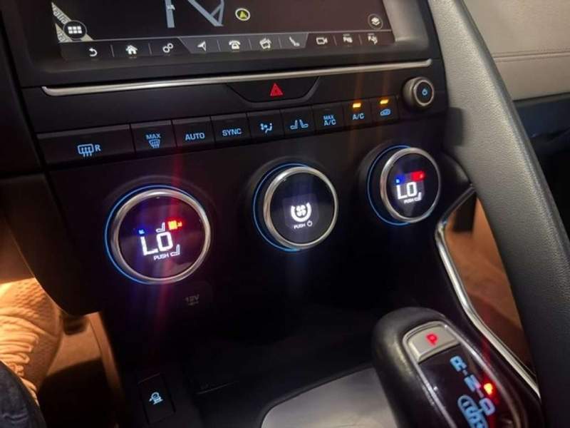 Jaguar E-Pace