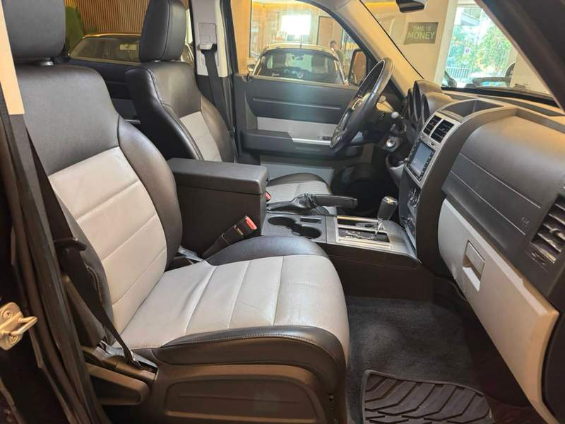 Dodge Nitro