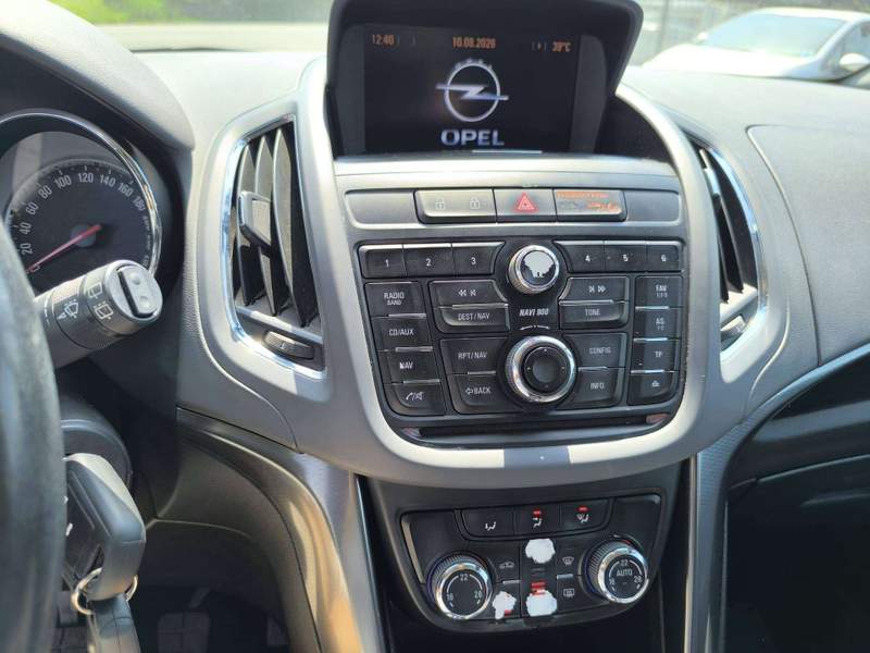 Opel Zafira