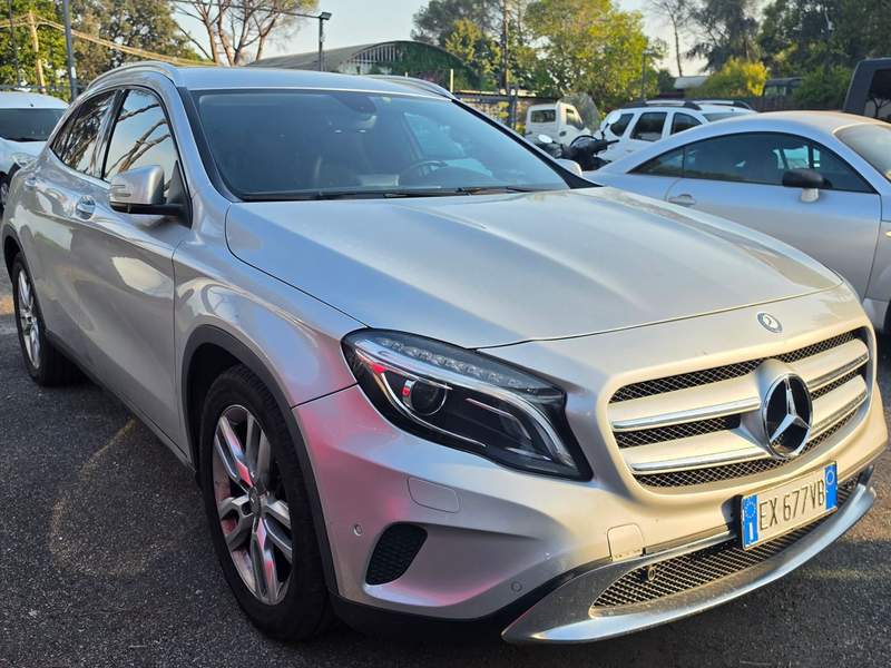 Mercedes-Benz GLA