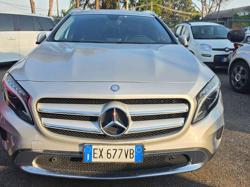 Mercedes-Benz GLA