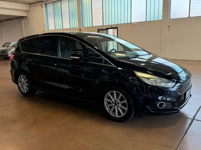 Ford S-Max