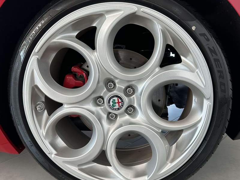 Alfa Romeo 4C
