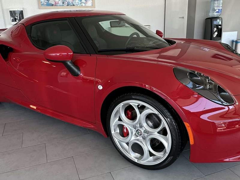 Alfa Romeo 4C
