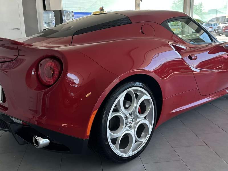 Alfa Romeo 4C