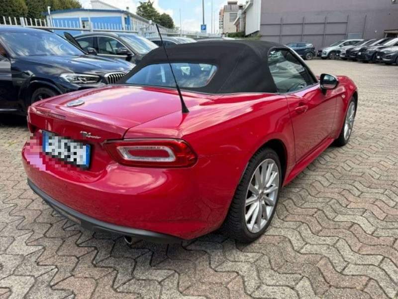 Fiat 124 spider