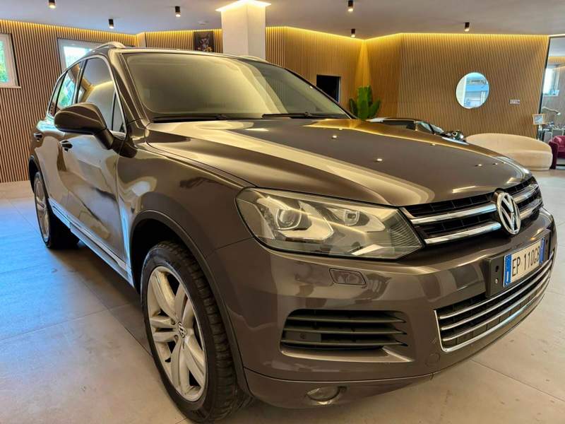 Volkswagen Touareg
