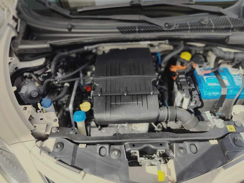 Lancia Ypsilon