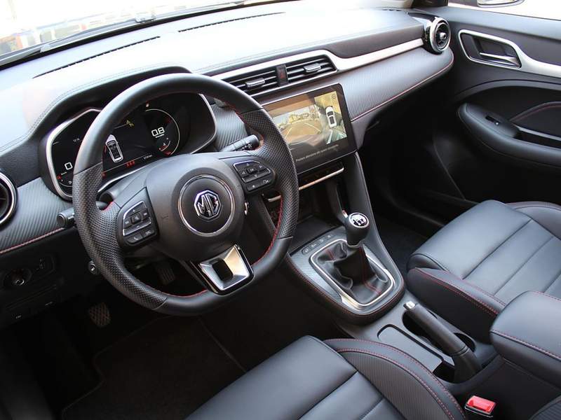 MG ZS