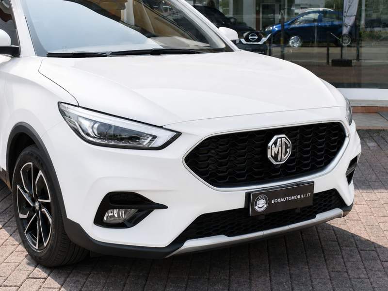 MG ZS