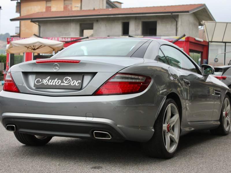 Mercedes-Benz SLK