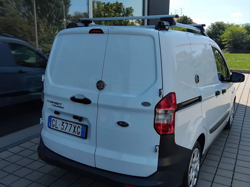 Ford Transit Courier