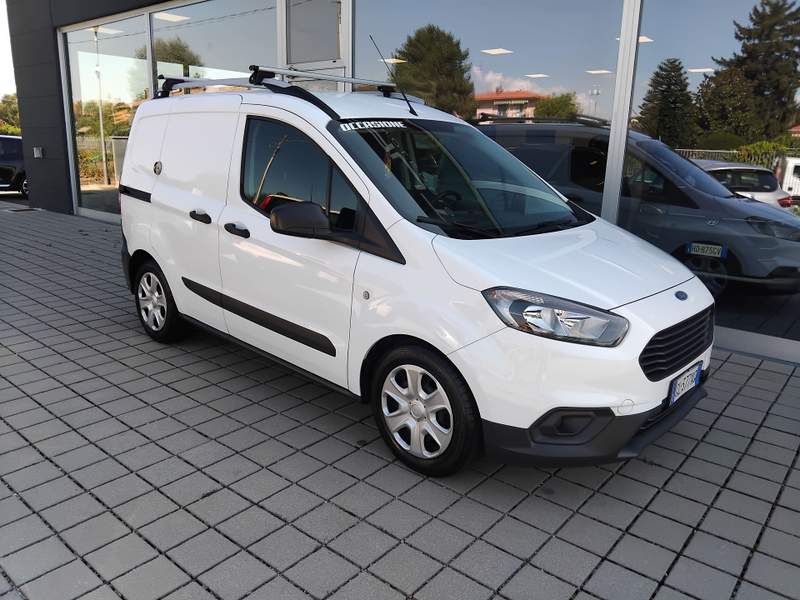 Ford Transit Courier
