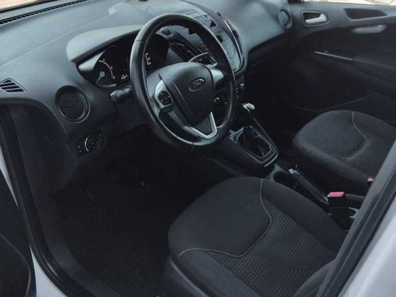 Ford Transit Courier