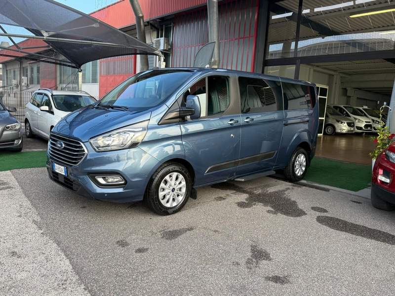 Ford Tourneo Custom