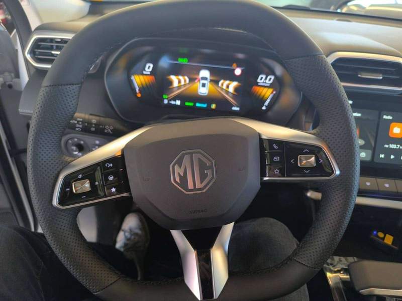 MG ZS