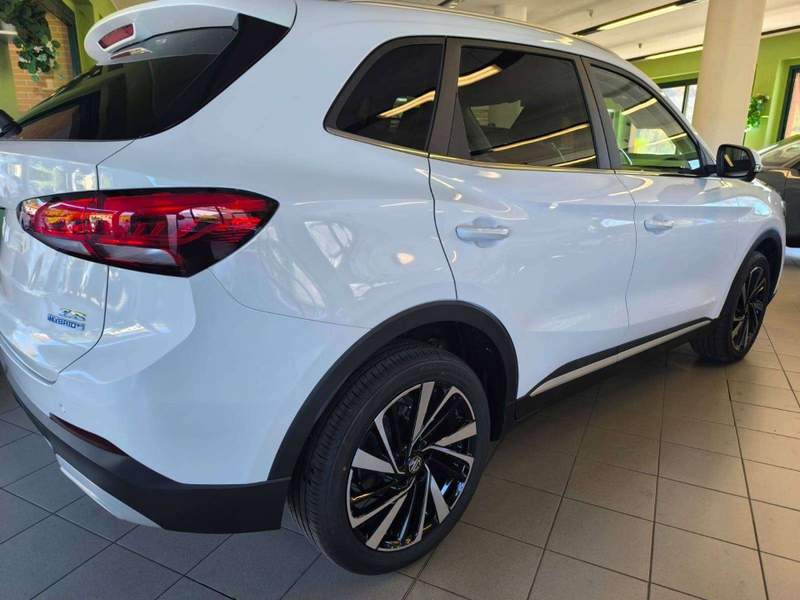 MG ZS