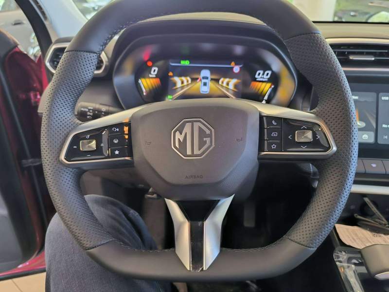 MG ZS