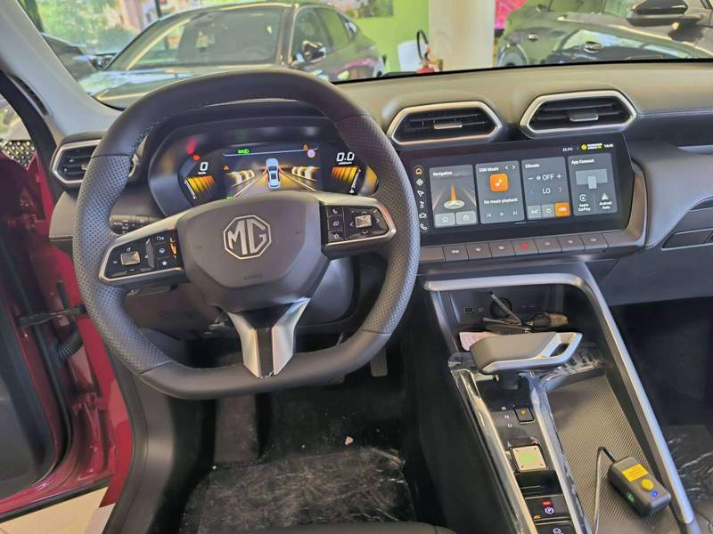 MG ZS