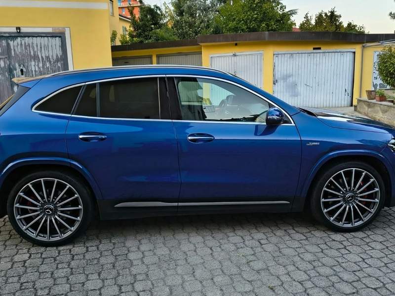 Mercedes-Benz GLA