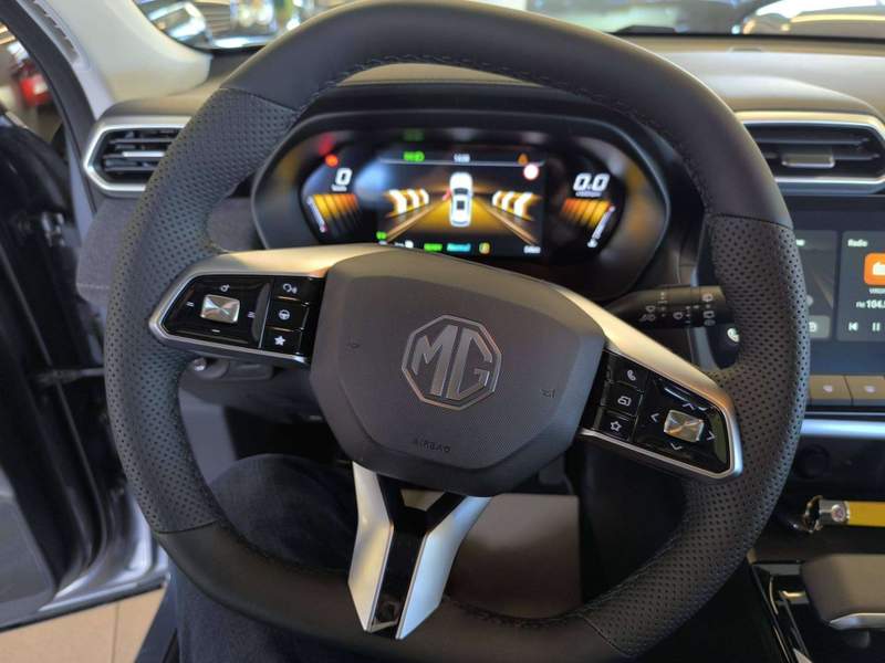 MG ZS