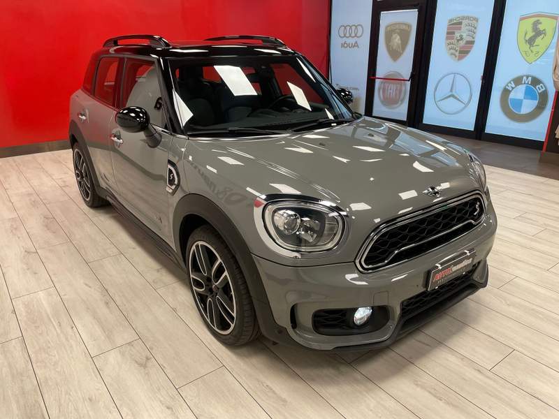 MINI Cooper Countryman