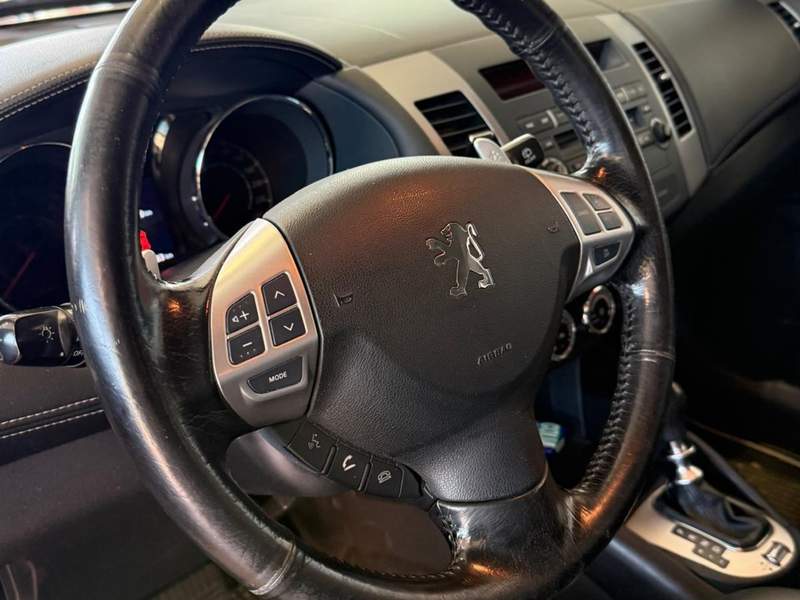Peugeot 4007