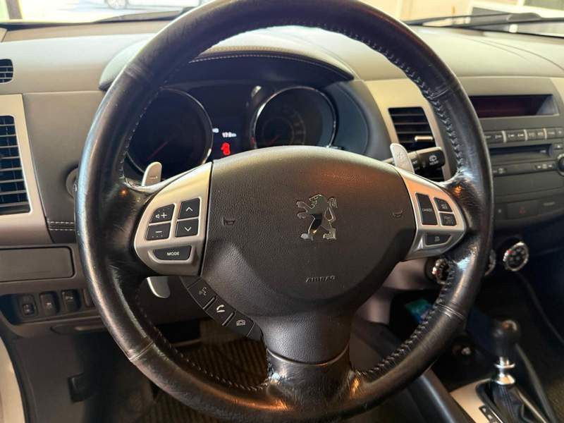Peugeot 4007