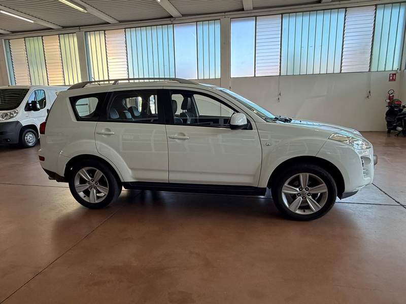 Peugeot 4007