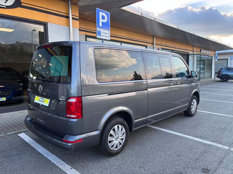 Volkswagen Caravelle