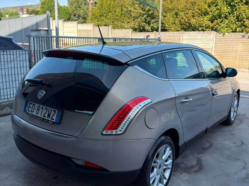 Lancia Delta