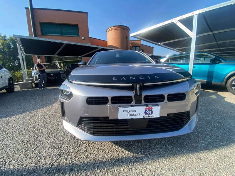 Lancia Ypsilon