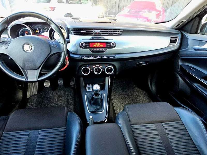 Alfa Romeo Giulietta