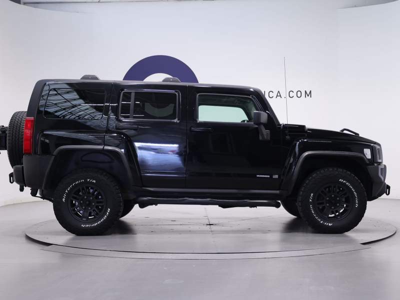 Hummer H3