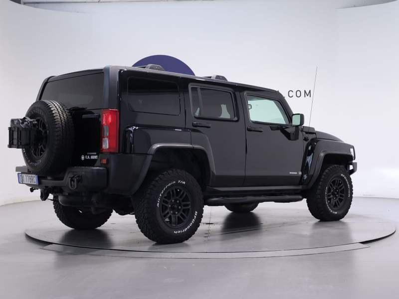 Hummer H3
