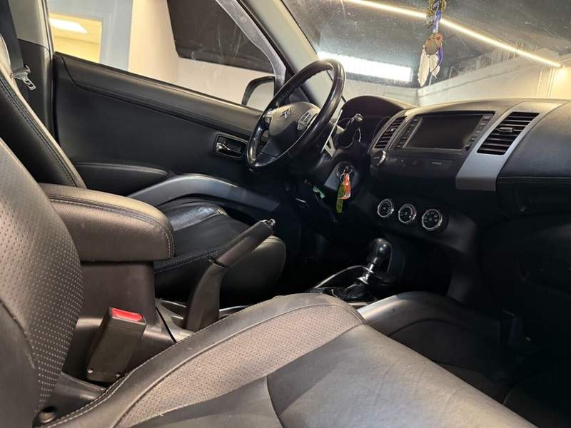 Citroen C-Crosser