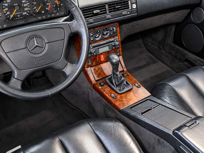 Mercedes-Benz SL