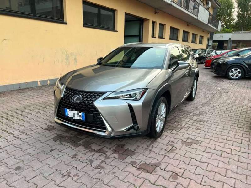 Lexus UX