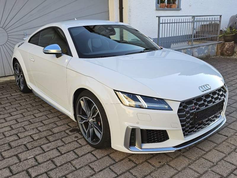 Audi TTS