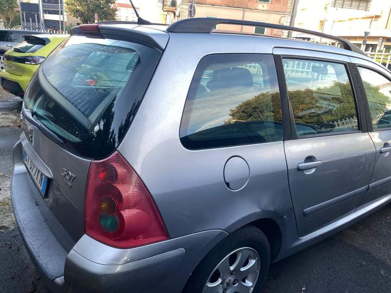 Peugeot 307