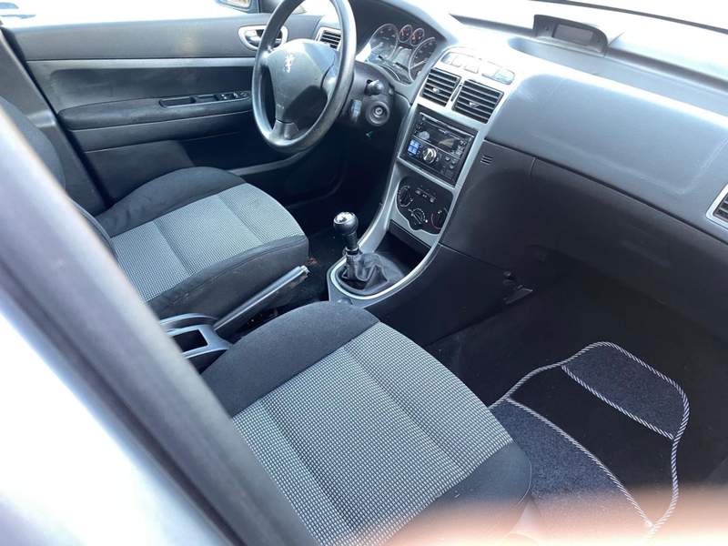 Peugeot 307