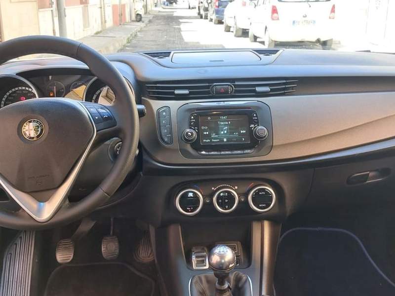Alfa Romeo Giulietta
