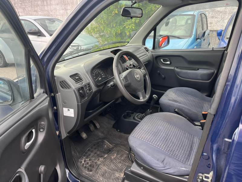 Opel Agila