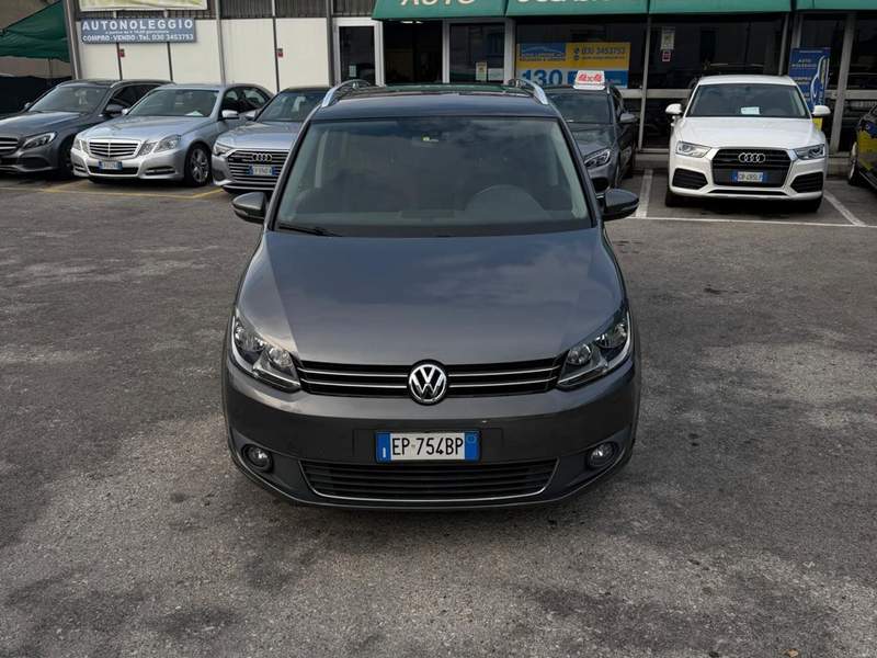 Volkswagen Touran