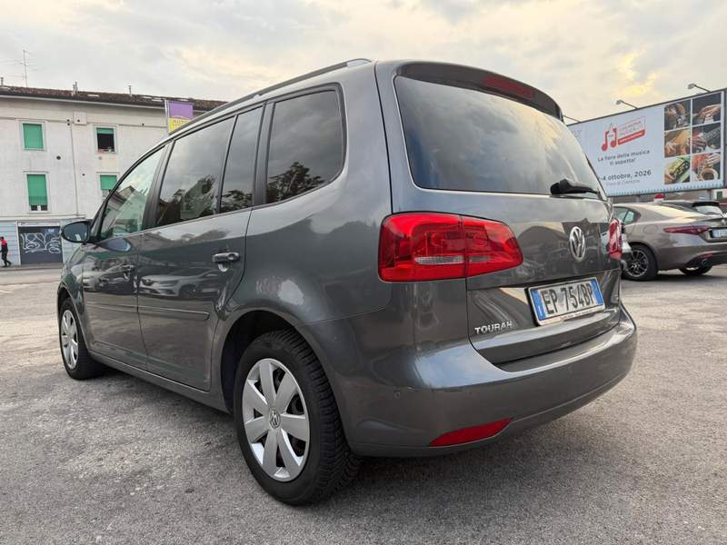 Volkswagen Touran