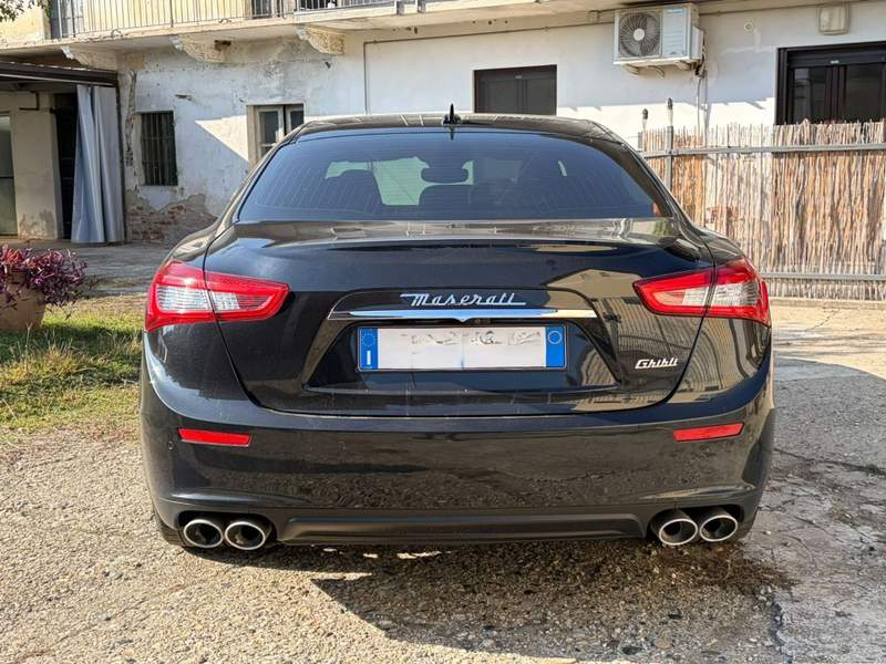 Maserati Ghibli