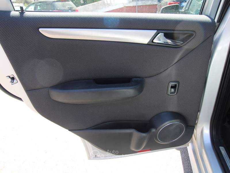 Mercedes-Benz Classe A 180