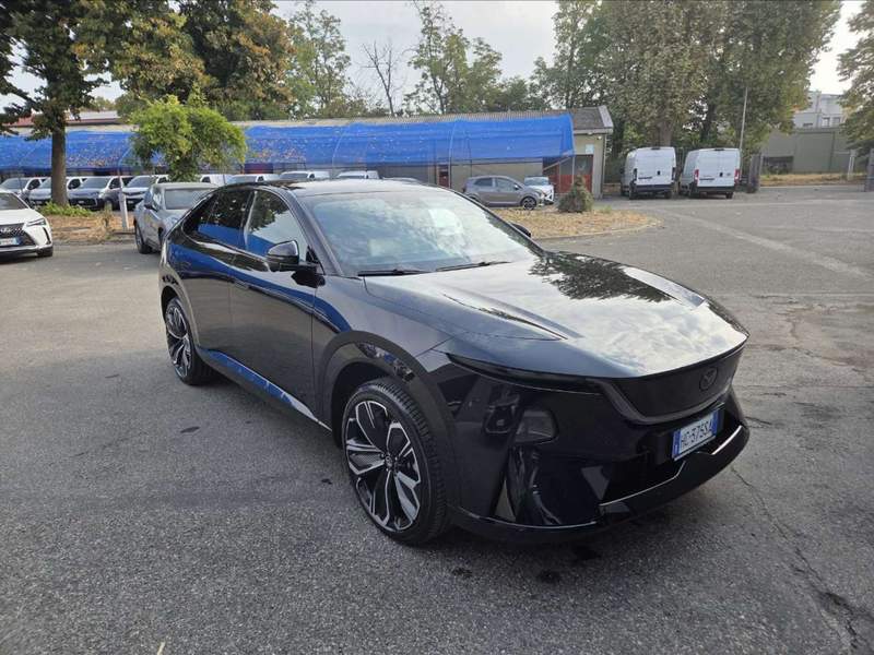 Mazda CX-6e