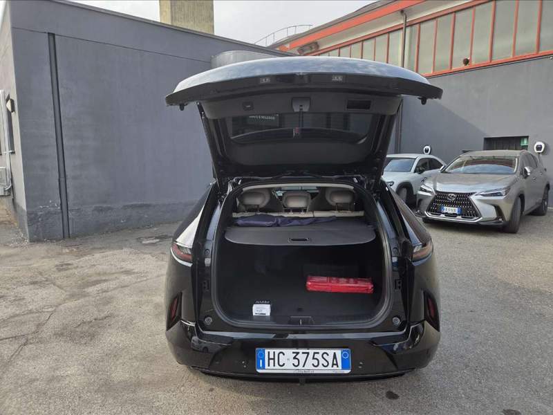 Mazda CX-6e