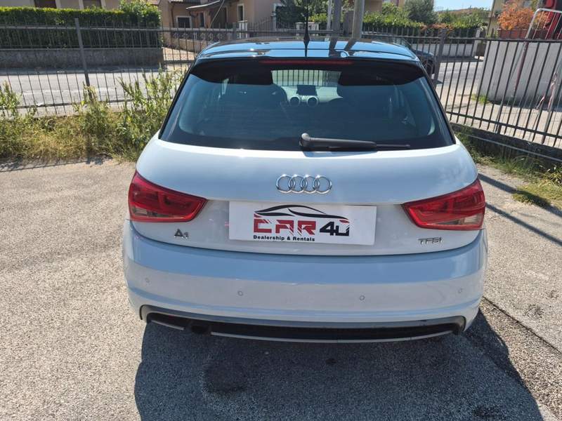 Audi A1